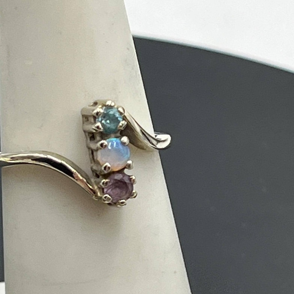 Vintage Star‎ Designer 14k Yellow Gold Trilogy 3 Stone Opal Mothers Ring Sz 7